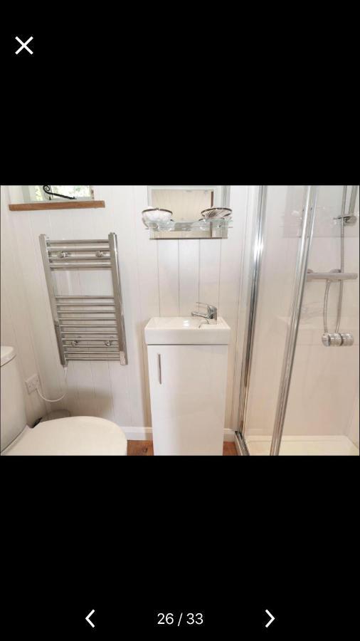 Upper Hulme Lavender Retreat With Private Hot Tub 게스트하우스 외부 사진
