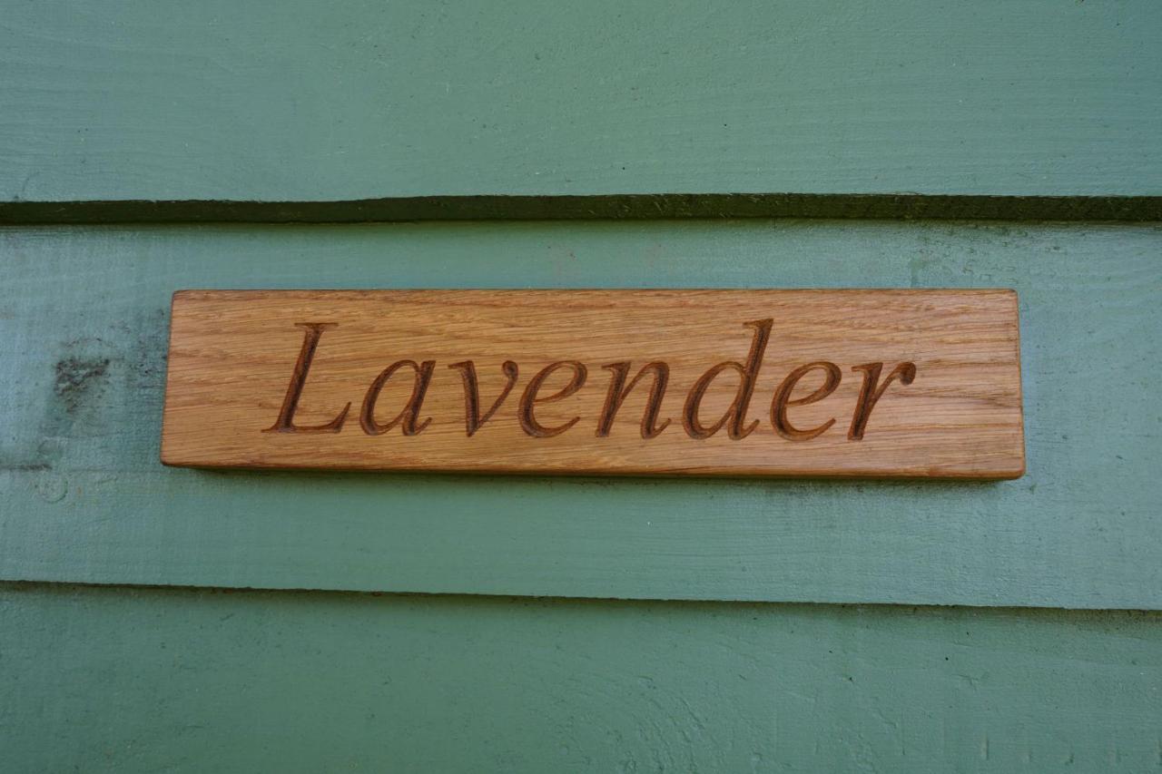 Upper Hulme Lavender Retreat With Private Hot Tub 게스트하우스 외부 사진